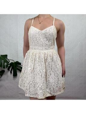 Vintage Abercrombie & Fitch Mini Dress Size Large Fit & Flare White Lace Cut Out
